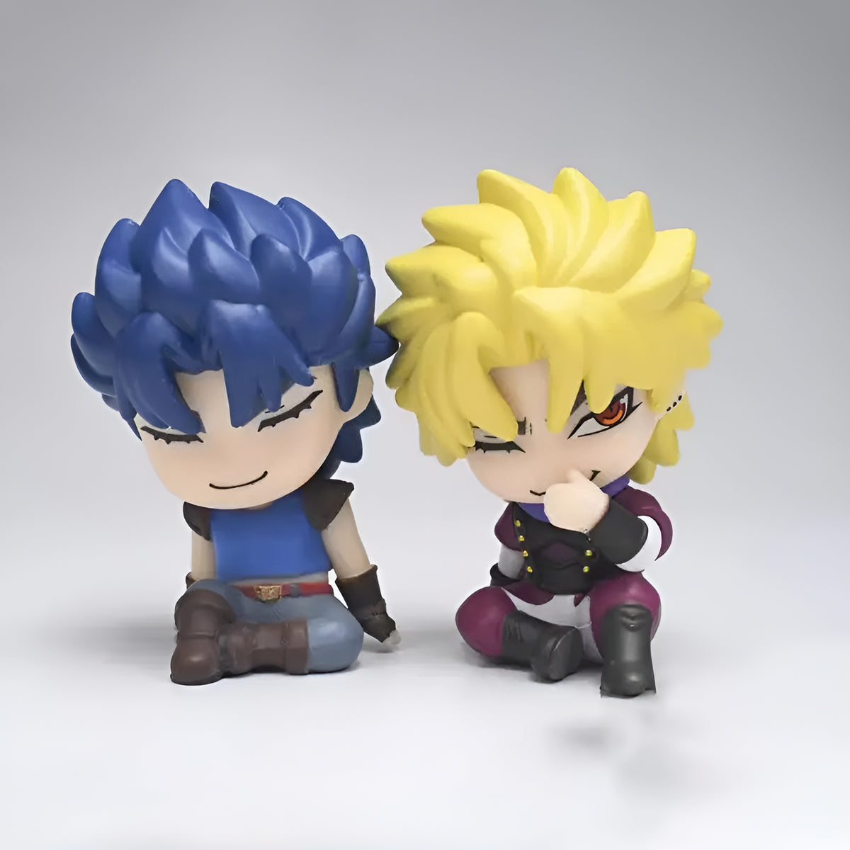 1 figurines JJBA aléatoire : Jonathan, Dio, Joseph et Ceaser